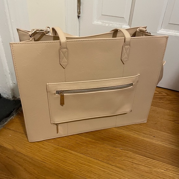 Béis Work Tote in Beige - Picture 3 of 5